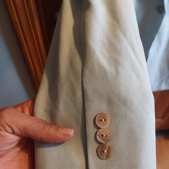 Jacket - Picture 2 of 7